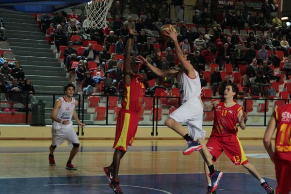 Basket, Mavric e Malkic conferme importanti per la Planet Catanzaro di C Gold