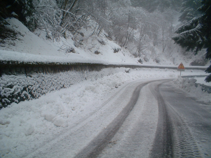 Neve nelle aree interne in Calabria, viabilità regolare