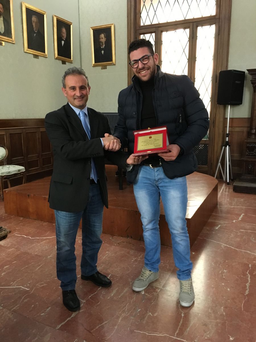 Sport, premiato il bodybuilder catanzarese Daniele Vitaliano