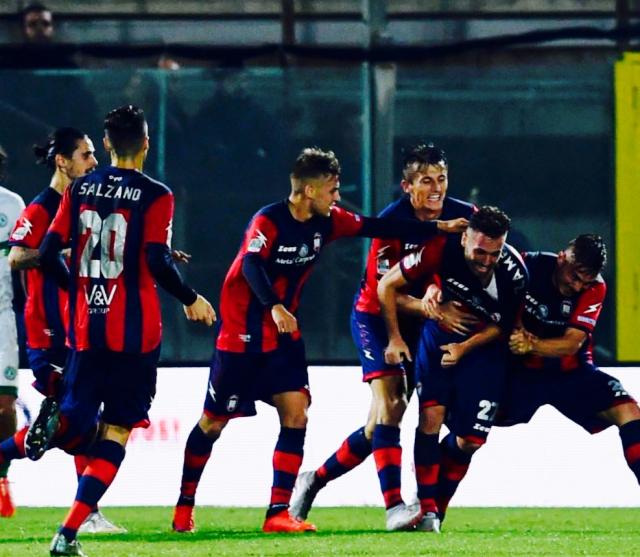 Crotone calcio, diramato l’elenco dei convocati: ritiro al via il 13