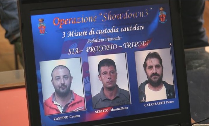 ‘Ndrangheta: tre arresti per associazione mafiosa nel Catanzarese