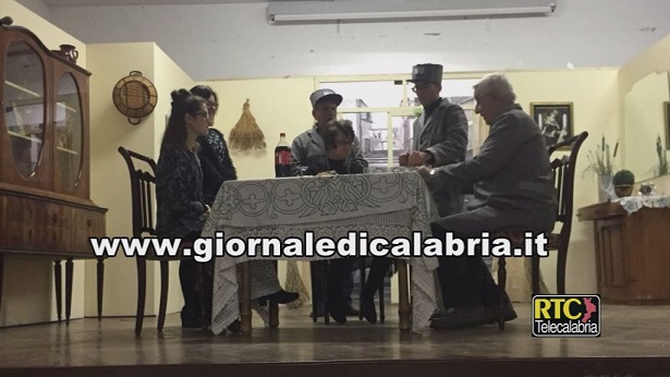 Catanzaro/ Domenica la commedia “Cupido scherza e spazza” dell’associazione “L’Alveare” (Tg RTC)