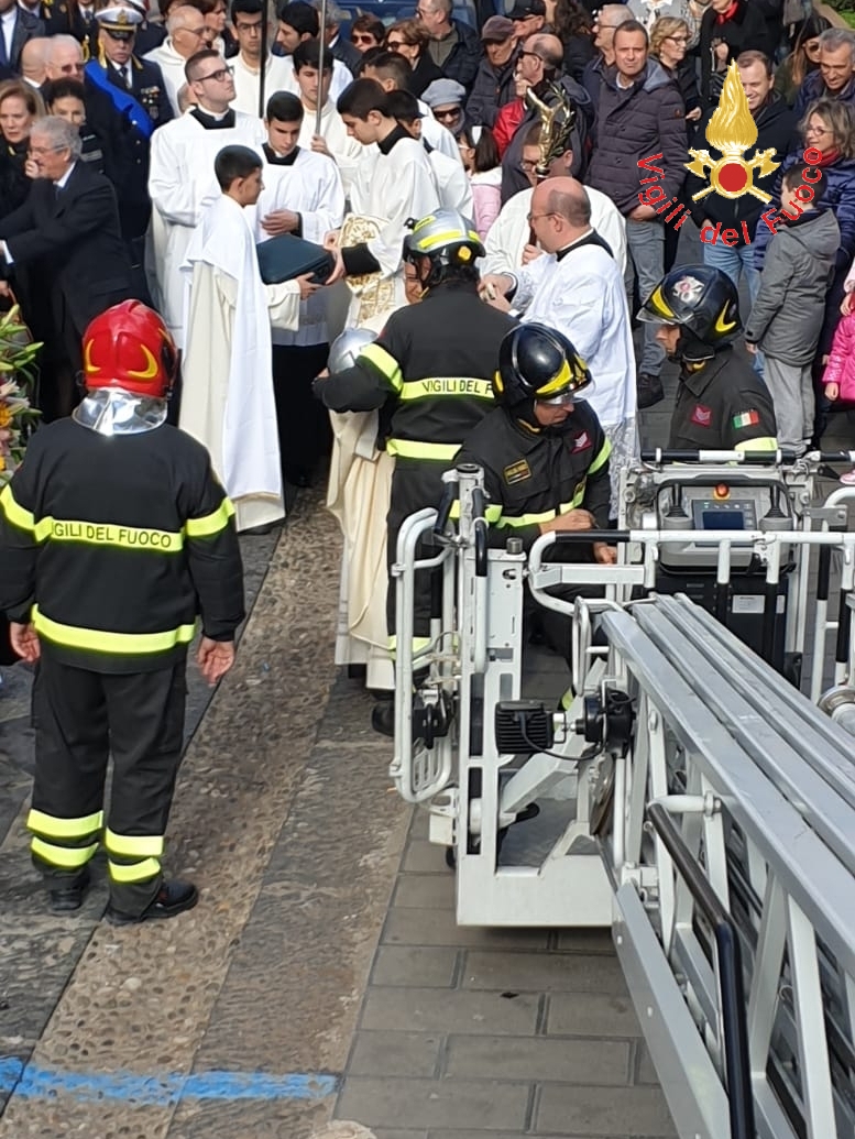 Catanzaro, mons. Bertolone ha celebrato la messa per l’Immacolata Concezione