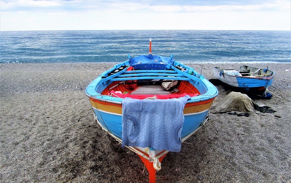 Comitato Pescatori Calabria: “Non più rinviabili azioni a sostegno da parte della Regione per la ripartenza dei piccoli pescatori”