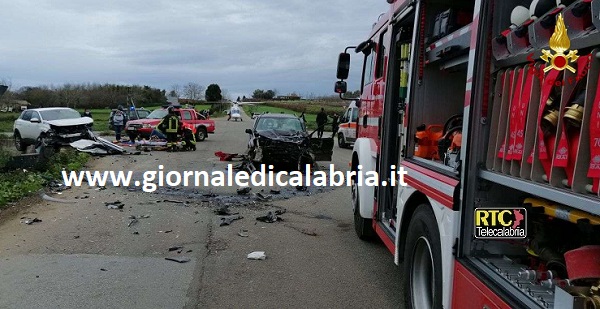 Incidente stradale sulla Sp17 all’altezza del bivio per Zungri