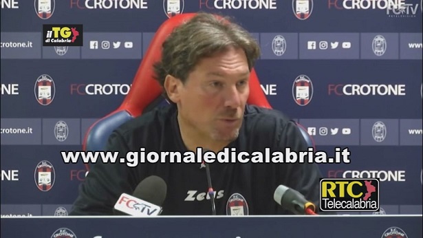 Verso Crotone-Genoa, dubbio Messias per Stroppa. Di Carmine convocato