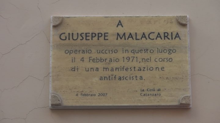 Catanzaro ha ricordato l’operaio Giuseppe Malacaria ucciso da una bomba 50 anni fa