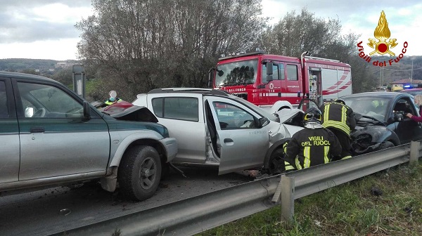 Incidente stradale sulla SS18 a Mileto