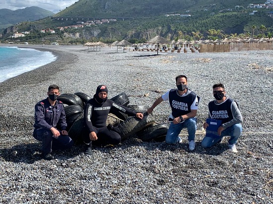 Bonificati i fondali antistanti l’“Isola di Dino” a Praia a Mare