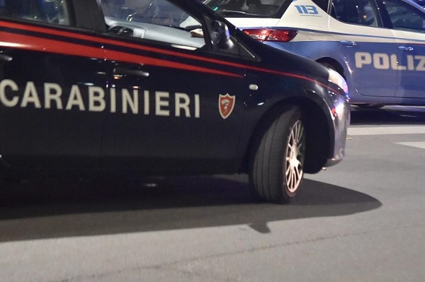 Sicurezza, controlli di Polizia e Carabinieri nei luoghi della movida crotonese