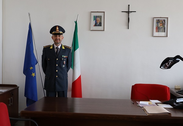 Il colonnello Luigi Smurra nuovo comandante della Guardia di finanza provinciale di Crotone