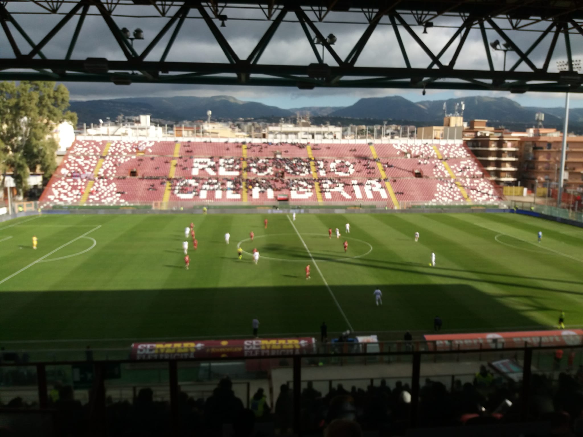 Calcio serie B/ Reggina-Brescia 0-2, l’implacabile Aye stritola gli amaranto