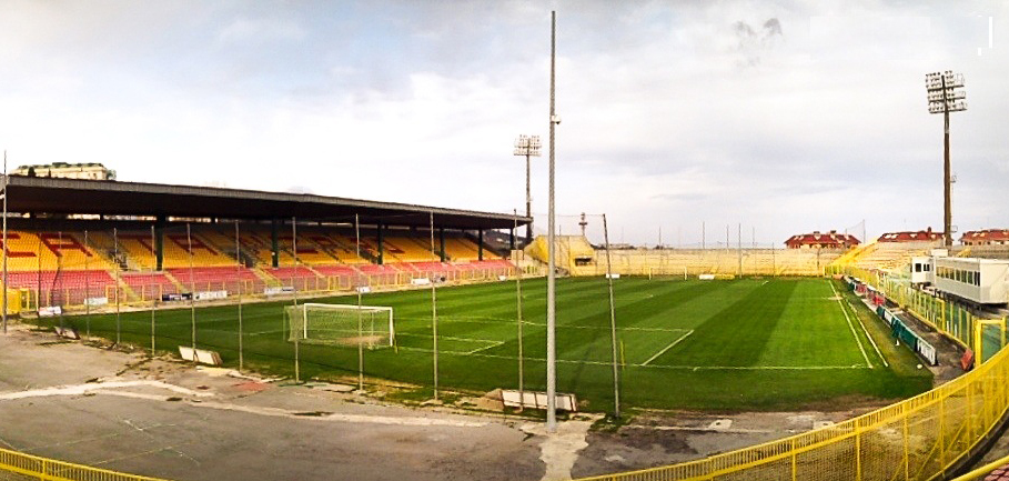 Calcio serie C, oggi la supersfida Catanzaro-Bari che puo’ decidere la stagione. Le ultime e le probabili formazioni