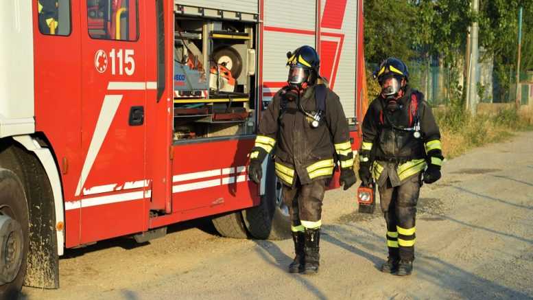 Fp-Cgil: “Emergenza caldo e incendi, vigili del fuoco di Reggio pochi e al limite dell’esaurimento fisico”