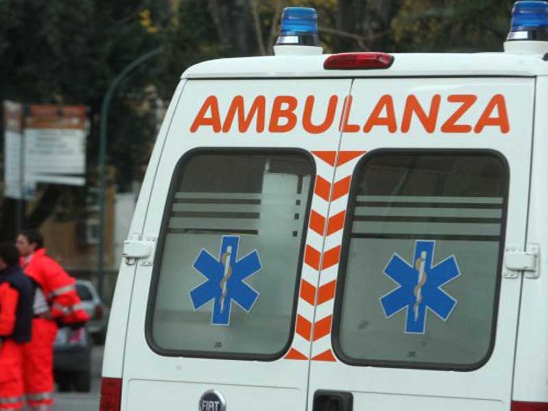 Muore cadendo da un’impalcatura a Bisignano: è l’ennesima vittima sul lavoro