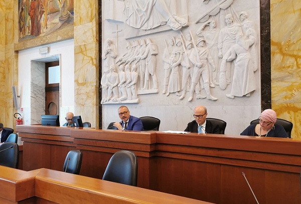 Ciclo dei rifiuti, approvato il Piano d’Ambito della Città Metropolitana di Reggio Calabria