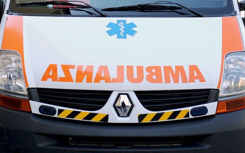 Catanzaro, consegnata un’ambulanza per il trasporto neonatale