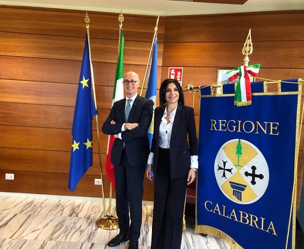 L’ambasciatore Pierre Emmanuel De Bauw in visita nella sede della Regione: “Legame speciale tra il Belgio e la Calabria”