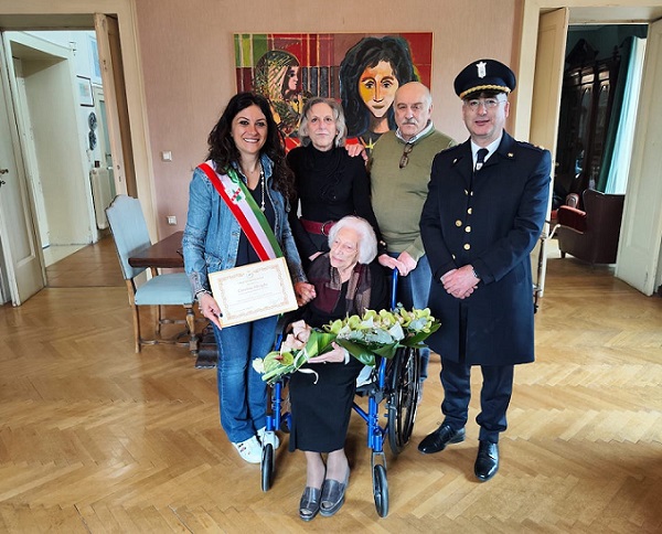 San Giovanni in Fiore, nonna Carolina Miraglia compie 107 anni