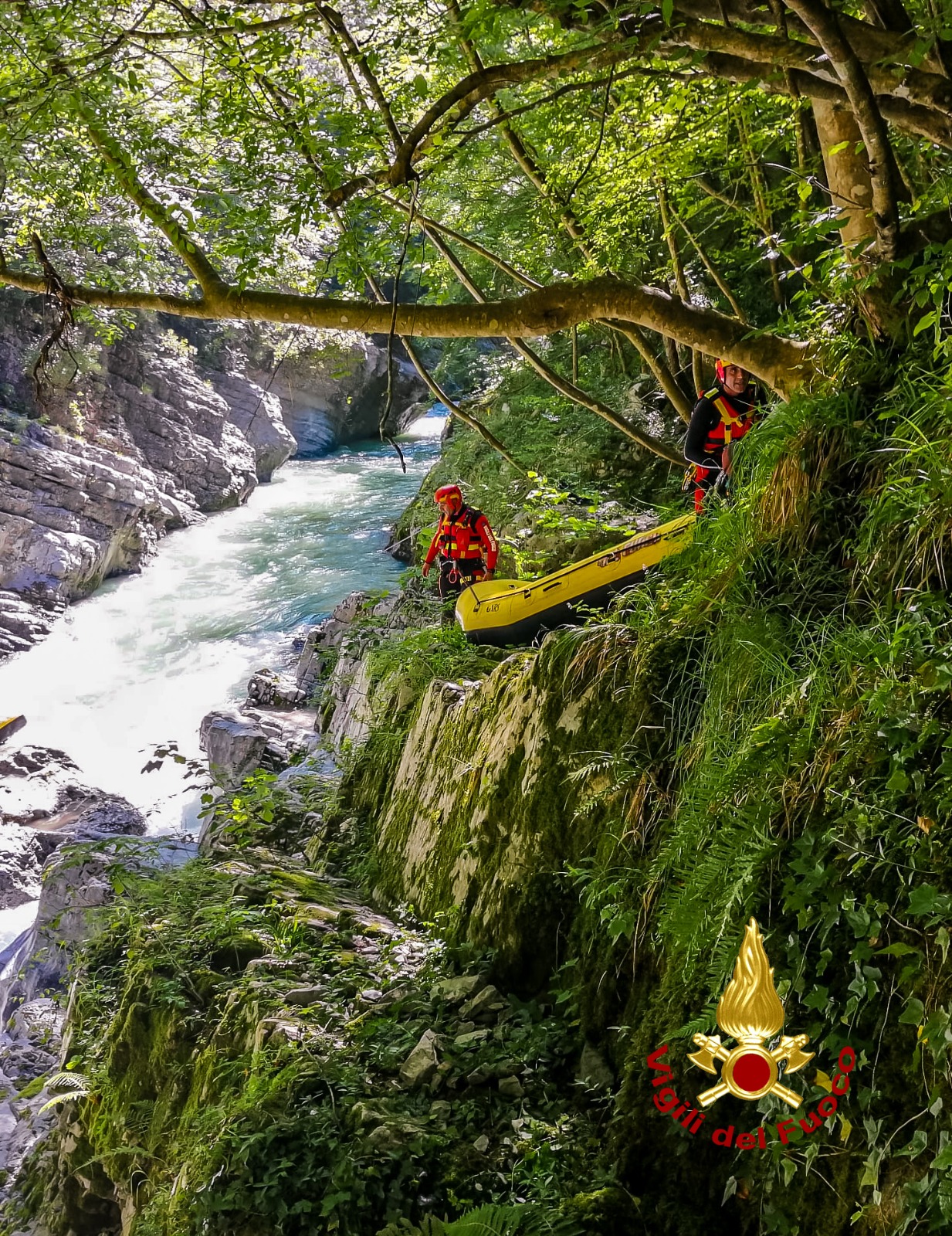 Ritrovato il corpo della studentessa caduta nel fiume Lao mentre faceva rafting