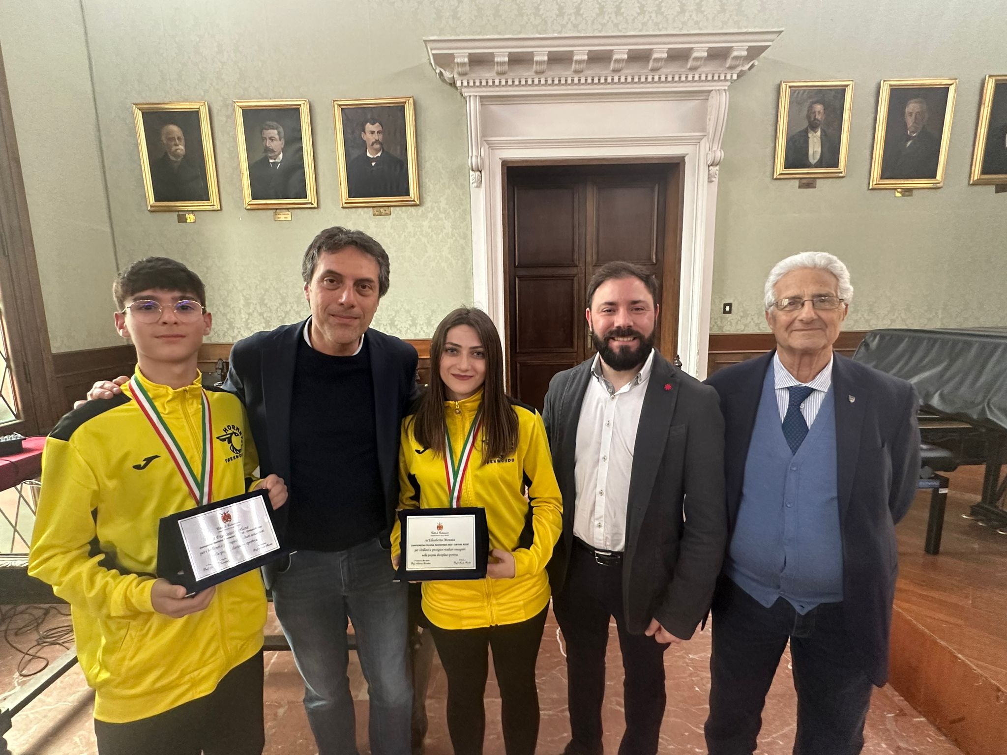 Premiate tre realtà sportive catanzaresi in Comune