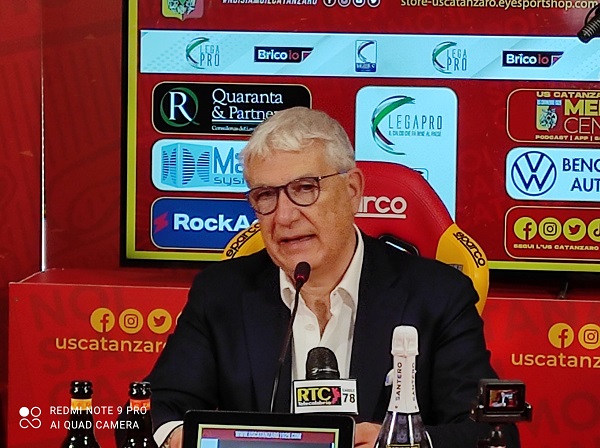 Catanzaro Calcio, Noto: “Vogliamo crescere e assestarci nella nuova categoria. A breve il punto sul mercato” (VIDEO)