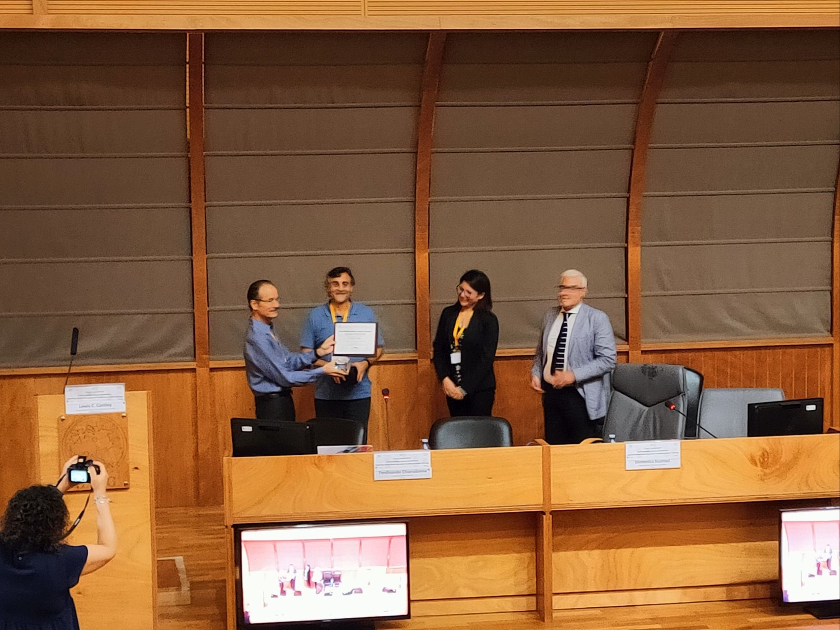 Università Magna Graecia, importante meeting internazionale su Biochimica e Biologia molecolare. Premiato il prof. Lewis Cantley