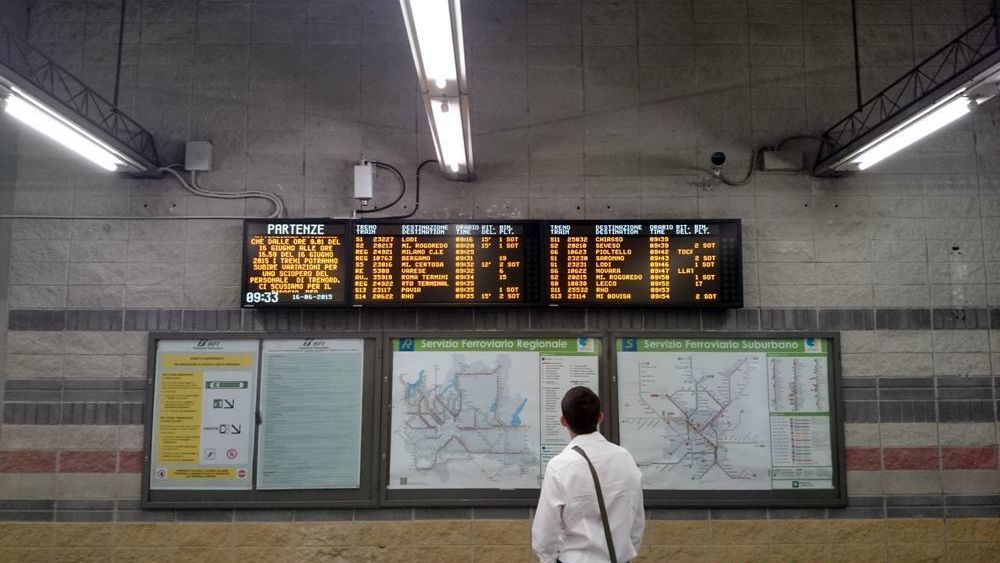 Partito lo sciopero dei ferrovieri, giornata a rischio per i pendolari fino alle 17, disagi anche in Calabria