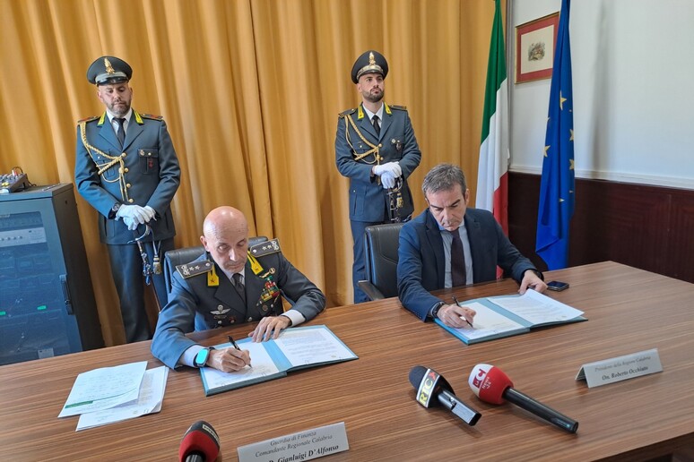 Amenta la vigilanza sui Fondi Ue: intesa tra Regione Calabria e Guardia di finanza