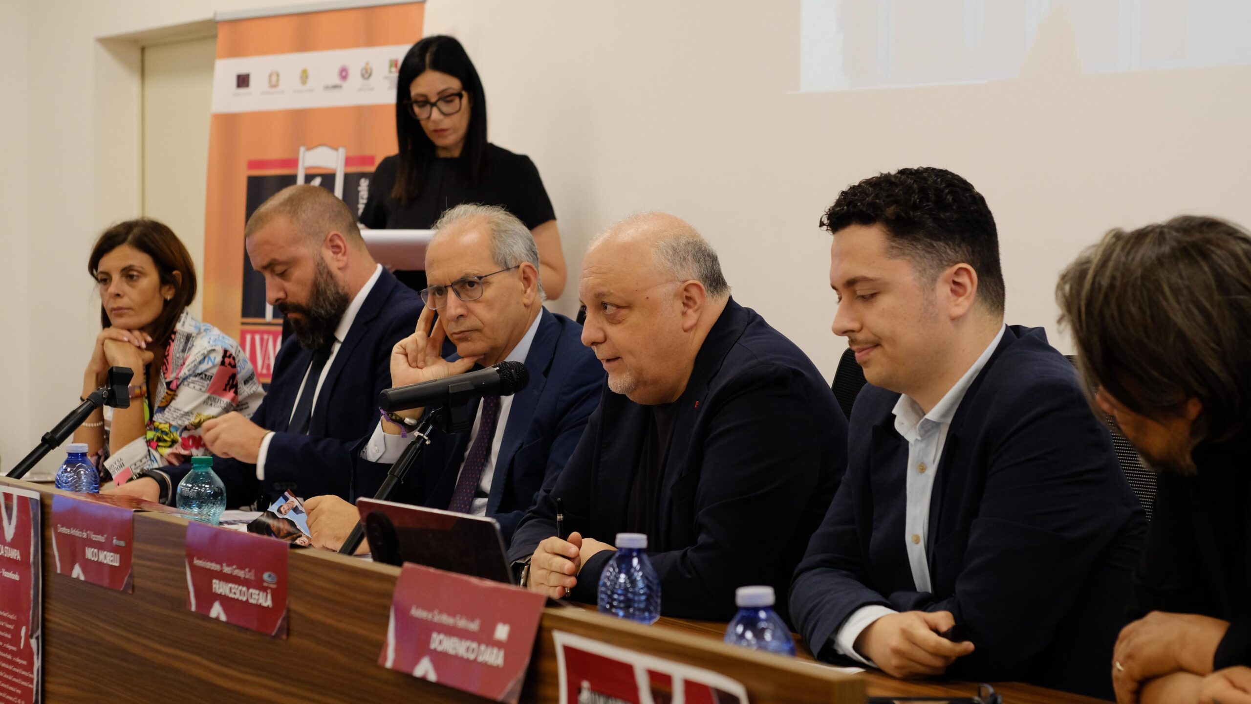 Presentata in Cittadella regionale la stagione teatrale Vacantiandu 2024-25 dell’associazione “I Vacantusi” di Lamezia