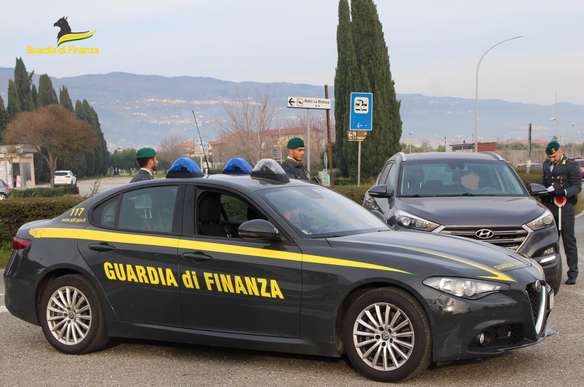 Intensificati i controlli della Guardia di Finanza di Catanzaro nelle principali località turistiche