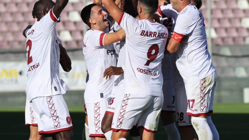 Calcio serie D, è corsa a 4: Scafatese e Vibonese appaiate in testa, inseguono Reggina e Siracusa. Colpo Sambiase a Ragusa