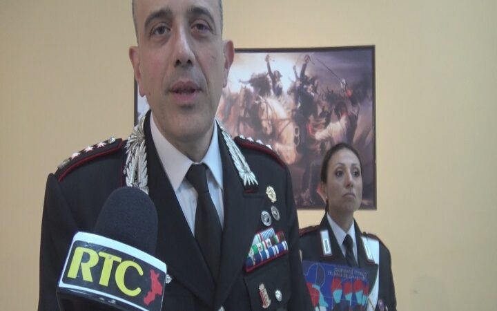 Catanzaro, presentato il calendario storico dei Carabinieri 2025