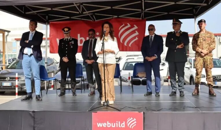 Il prefetto di Cosenza Rosa Maria Padovano visita il cantiere Webuild del Terzo Megalotto Ss 106