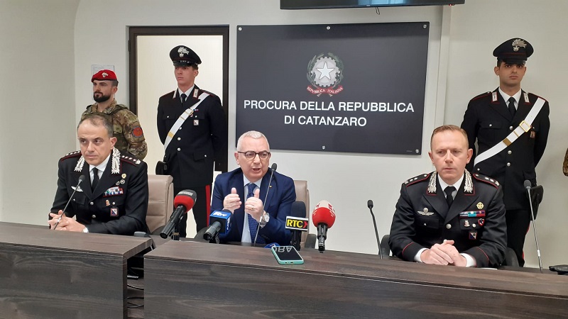 Blitz contro la cosca Cracolici di Maida, disposti 59 arresti