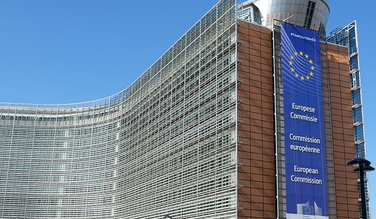 Commissione Ue, via libera anche per Fitto