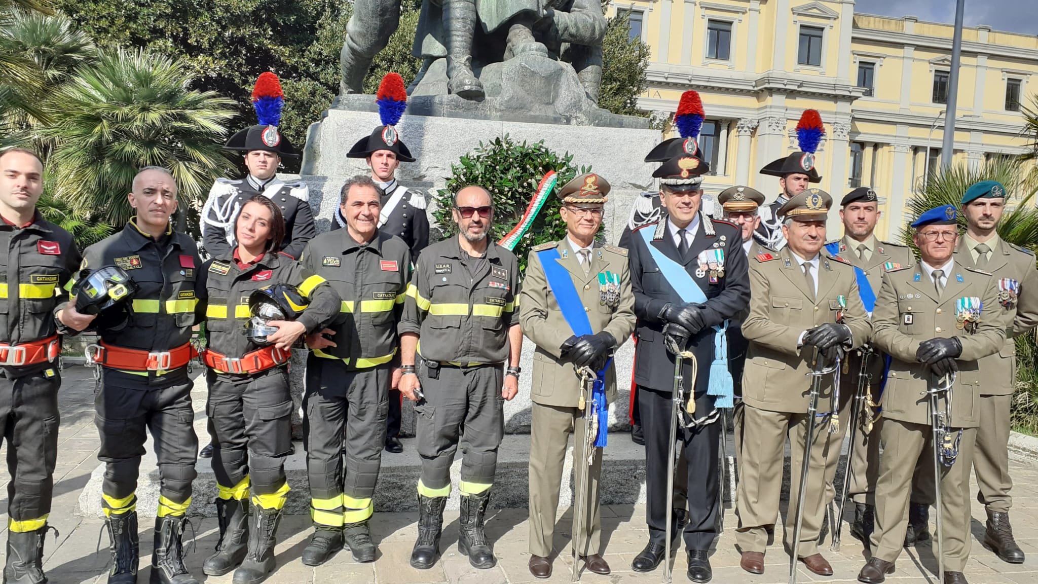 I Vigili del fuoco di Catanzaro alla Festa dell’Unità Nazionale e Giornata delle Forze Armate