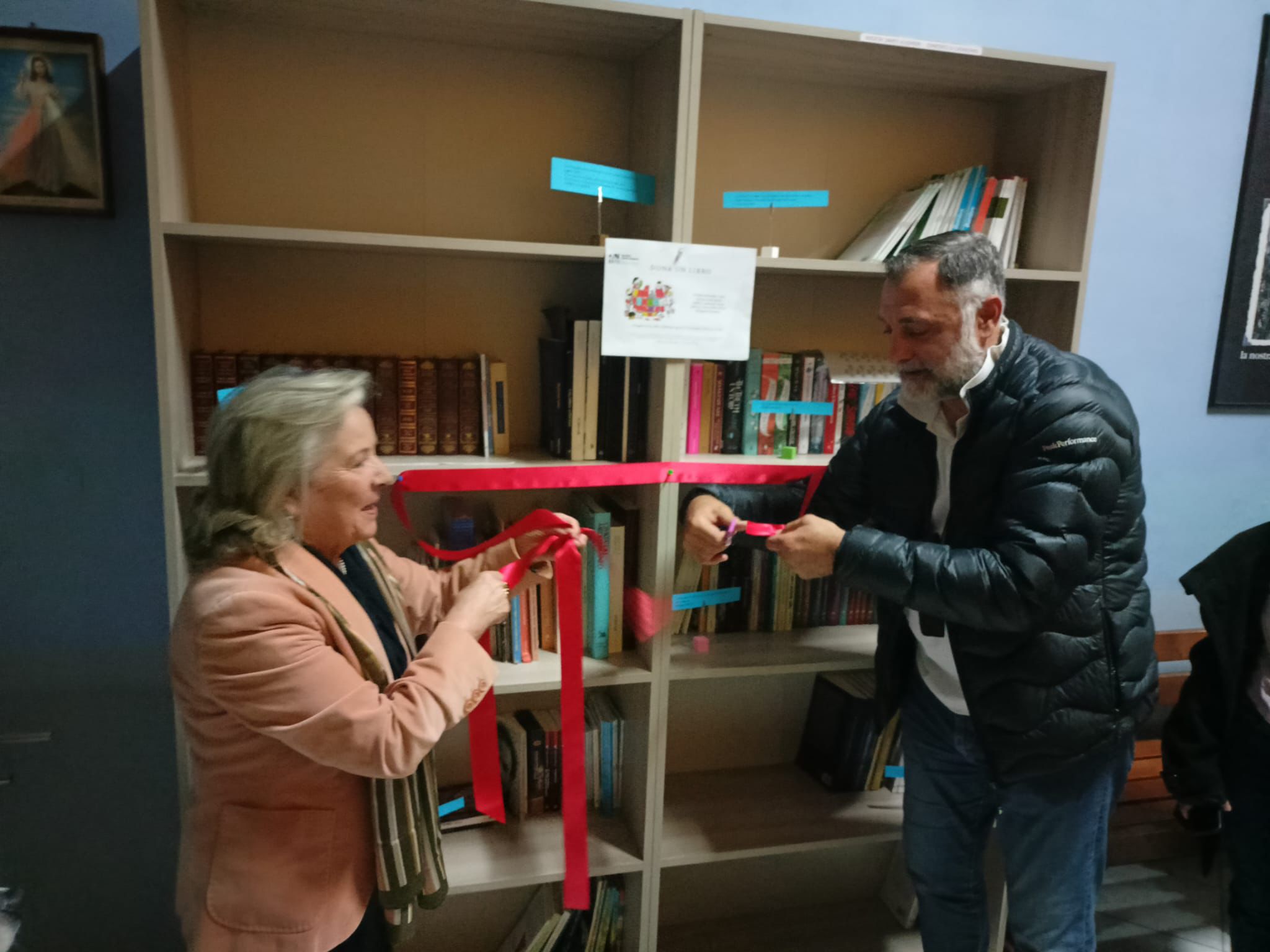 Catanzaro, inaugurata la biblioteca “Dante Alighieri” nel Centro sociale Vinicio Calio’ di Pontepiccolo